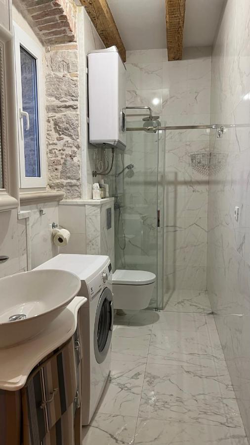 Palazzo Di Toma Apartment มิลนา ภายนอก รูปภาพ